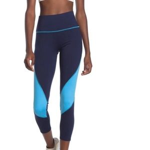 Natori Hi-Waisted Leggings-XL-NWT